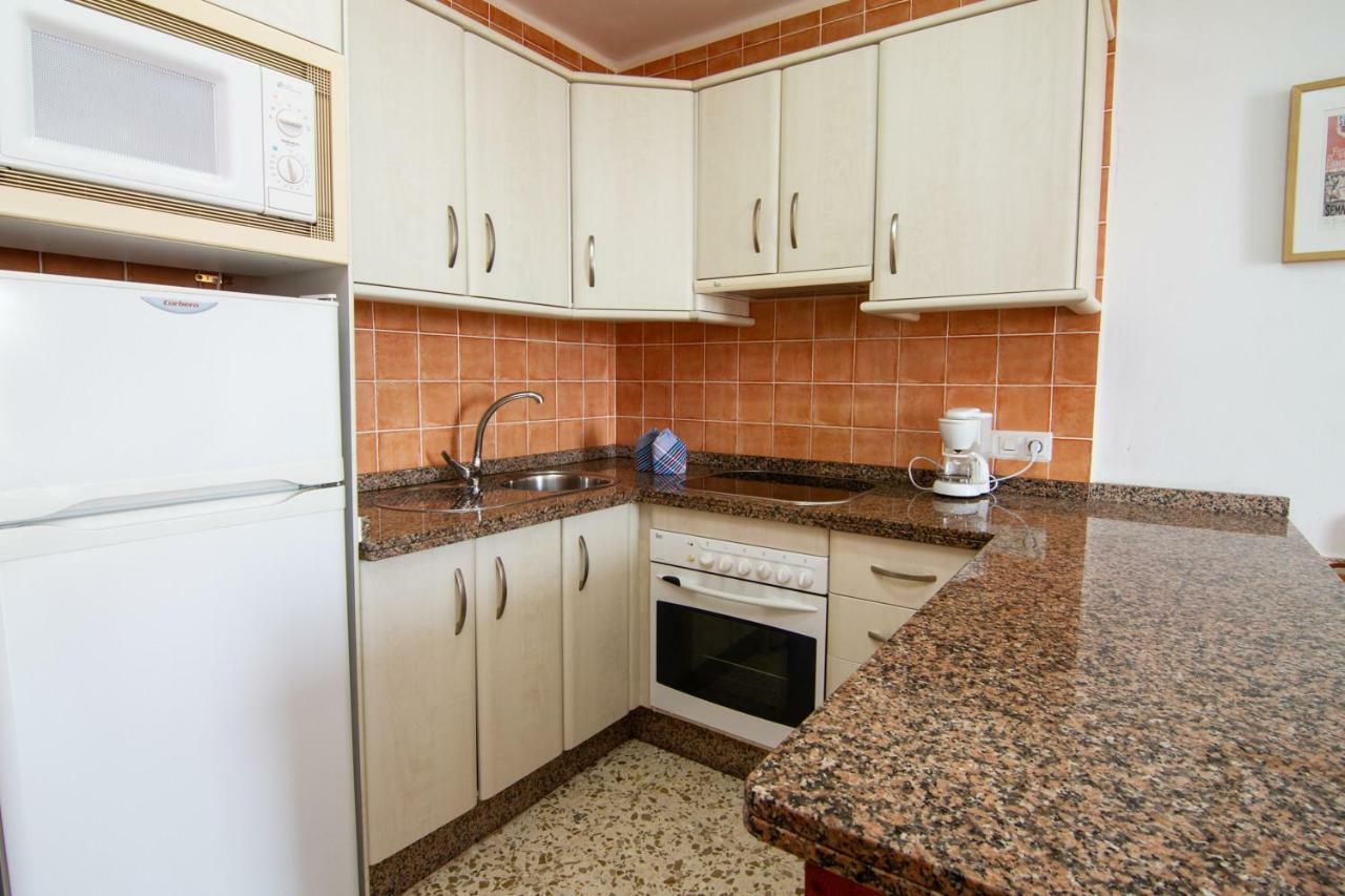 Capuchinos 4 Apartment เนร์คา ภายนอก รูปภาพ